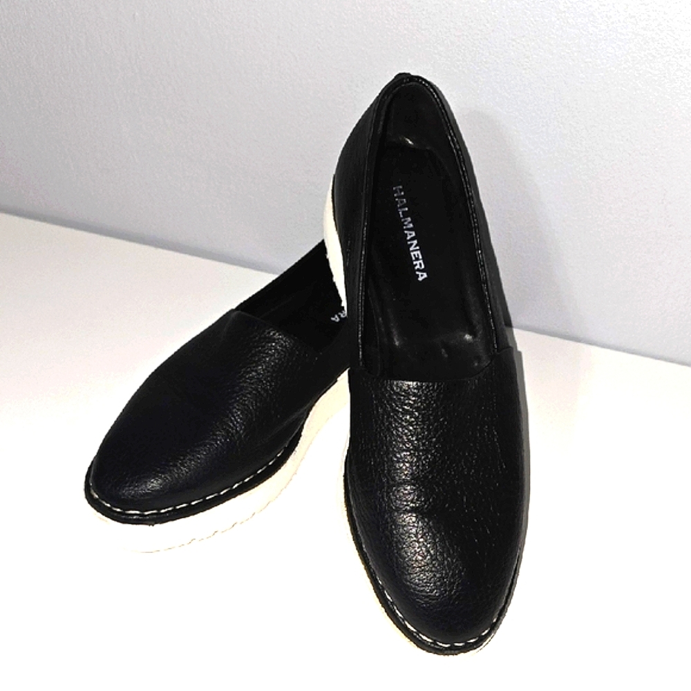 Black and White Classic Loafers Flats